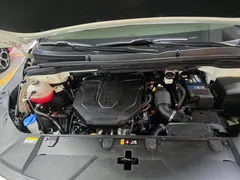 2023 Kia Carnival Diesel 9-Seater Hi-Limousine — фото 6