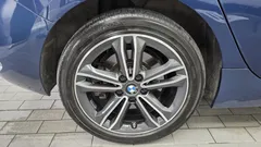 2022 BMW 1-Series 120i Sports, синий — фото 5