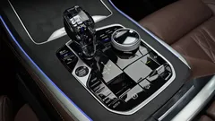2021 BMW X7 xDrive 40d Design Pure Excellence 7-Seater, белый — фото 9