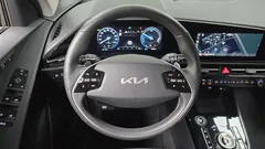 2024 Kia Niro Prestige, серый — фото 12