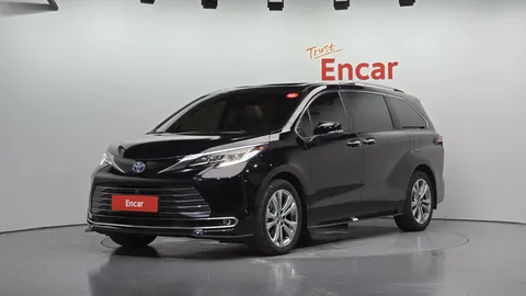 2022 Toyota Sienna 2.5 Hybrid 2WD