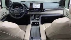 2022 Toyota Sienna 2.5 Hybrid 2WD — фото 7