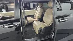 2022 Toyota Sienna 2.5 Hybrid 2WD — фото 11