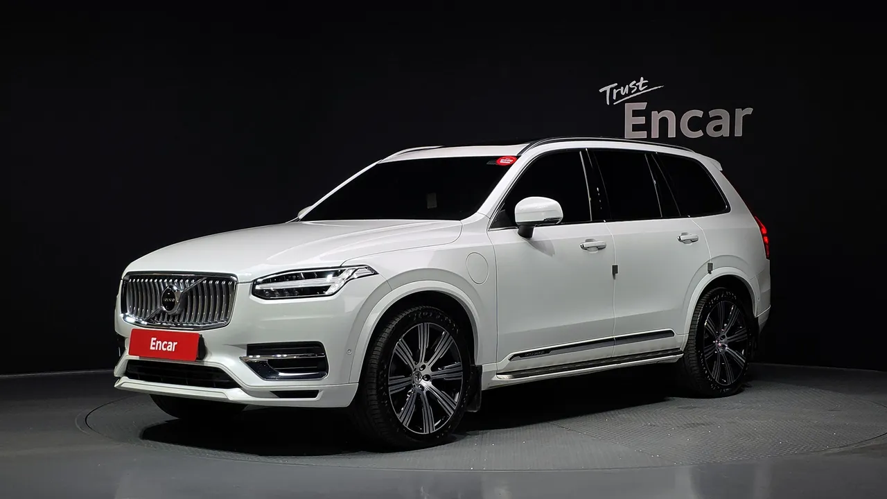 2022 Volvo XC90 T8 Inscription Hybird