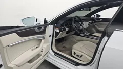 2022 Audi A7 45 TDI Quattro Premium, белый — фото 10