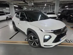 2022 ChevroletGMDaewoo Trailblazer 1.3 Turbo 2WD, белый — фото 2