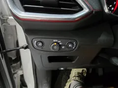 2022 ChevroletGMDaewoo Trailblazer 1.3 Turbo 2WD, белый — фото 17