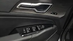 2024 Kia Sportage Signature Gravity 4WD, серый — фото 17