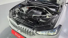 2023 BMW X6 xDrive40i M Sport, белый — фото 6