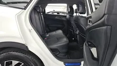 2023 Kia Sportage Signature Gravity 2WD, белый — фото 12
