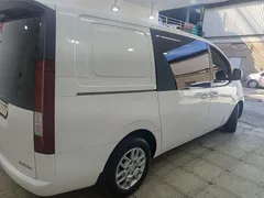 2022 Hyundai Staria Cargo 5-Seater — фото 5