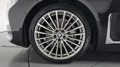 2022 BMW 7-Series 740Li xDrive Design Pure Excellence, чёрный — фото 5