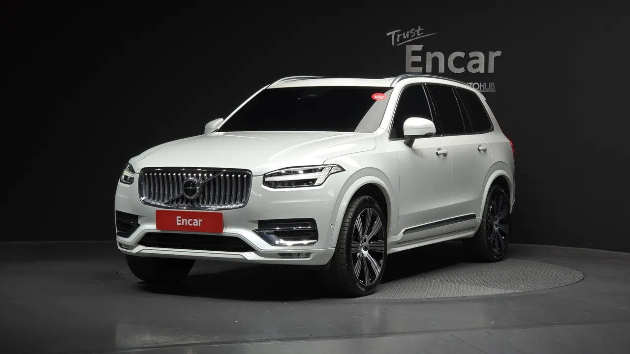 2023 Volvo XC90 B6 Ultimate Bright