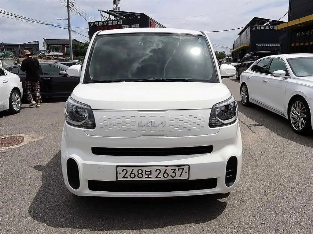 2022 Kia Ray Van
