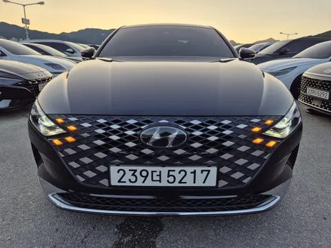 2023 Hyundai Grandeur Le Blanc