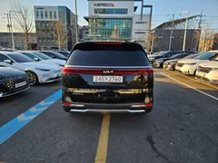 2023 Kia Carnival Diesel 9-Seater Signature — фото 3