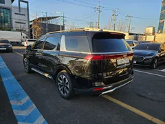 2023 Kia Carnival Diesel 9-Seater Signature — фото 4