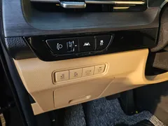2023 Kia Carnival Diesel 9-Seater Signature — фото 16