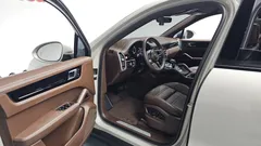 2023 Porsche Cayenne 3.0 Coupe, белый — фото 10