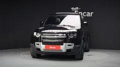 2023 Land Rover Defender 110 D250 SE — фото 3