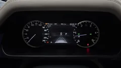 2023 Land Rover Defender 110 D250 SE — фото 8
