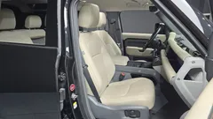 2023 Land Rover Defender 110 D250 SE — фото 12