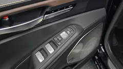 2021 Genesis G90 5.0 AWD, чёрный — фото 15