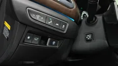 2021 Genesis G90 5.0 AWD, чёрный — фото 16