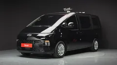 2022 Hyundai Staria Cargo 5-Seater — фото 1