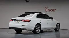 2022 Mercedes-Benz E-Class E450 4MATIC Exclusive — фото 2