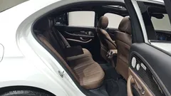 2022 Mercedes-Benz E-Class E450 4MATIC Exclusive — фото 11