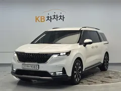 2022 Kia Carnival Diesel 9-Seater Noblesse — фото 1