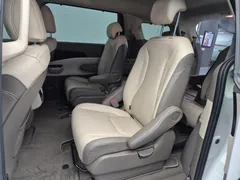 2022 Kia Carnival Diesel 9-Seater Noblesse — фото 16
