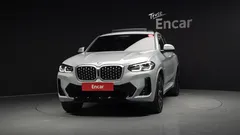 2024 BMW X4 xDrive20i M Sport, светло-серебристый — фото 3