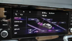 2023 Kia Sorento HEV 1.6 4WD — фото 17