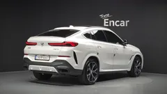 2022 BMW X6 xDrive40i M Sport — фото 2