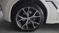 2022 BMW X6 xDrive40i M Sport — фото 5