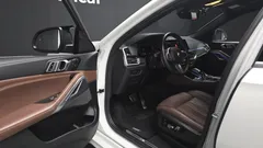 2022 BMW X6 xDrive40i M Sport — фото 10