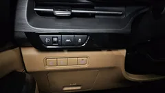 2023 Kia Canival Gasoline 11-Seater Prestige — фото 16