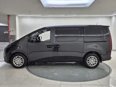 2023 Hyundai Staria Cargo 3-Seater — фото 14