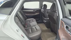 2022 Hyundai Grandeur 3.0 LPi Rent Car — фото 11