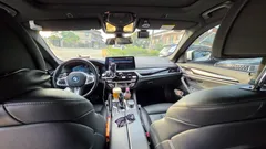 2022 BMW 5-Series 530e M Sport — фото 6