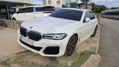 2022 BMW 5-Series 530e M Sport — фото 10