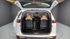 2023 Kia Carnival Gasoline 11-Seater Prestige — фото 15