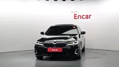 2022 BMW 5-Series 520i Luxury — фото 3