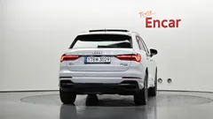 2022 Audi Q3 35 TDI Quattro Premium — фото 4