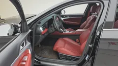 2023 Genesis G70 Gasoline 2.0T 4WD — фото 10