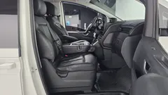 2023 Hyundai Staria Tourer 9-Seater — фото 11