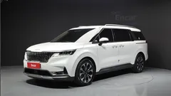 2023 Kia Carnival Diesel 9-Seater Signature — фото 1