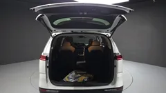 2023 Kia Carnival Diesel 9-Seater Signature — фото 20